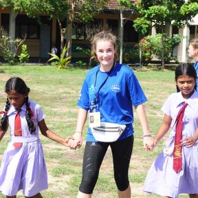 Volunteer with Children in Sri Lanka