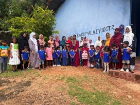 Picture: /imgresize/w288/images/blog-files/827/trincomalee-children-with-parents-group-photo.jpg