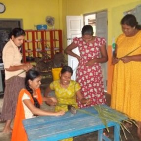 Ocean Stars Trust has started a womens weaving class in Palmeirah, Sri Lanka